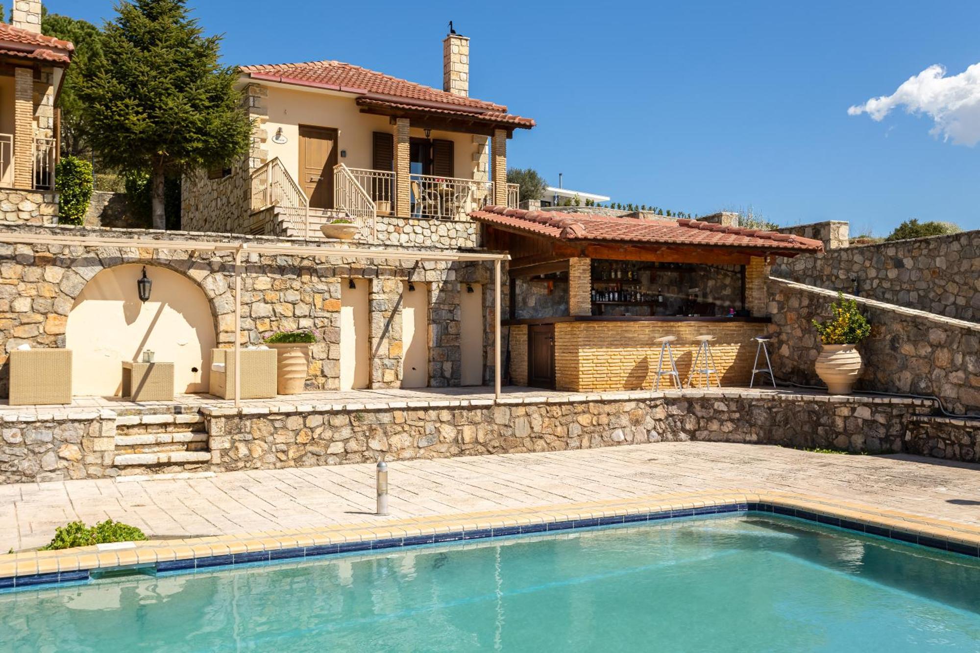 Pleiades Studios All Season Gems - Korinthos Stone Retreats Kalianoi Exterior photo